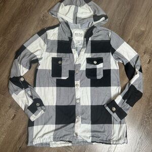 New York Laundry Striped Black and White Hoodie